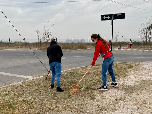 Gran entusiasmo en operativos de limpieza